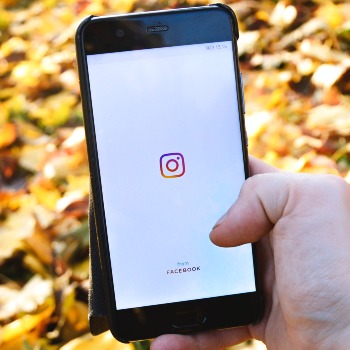 How to Download Instagram Reels: Save Public Content on Your Phone 